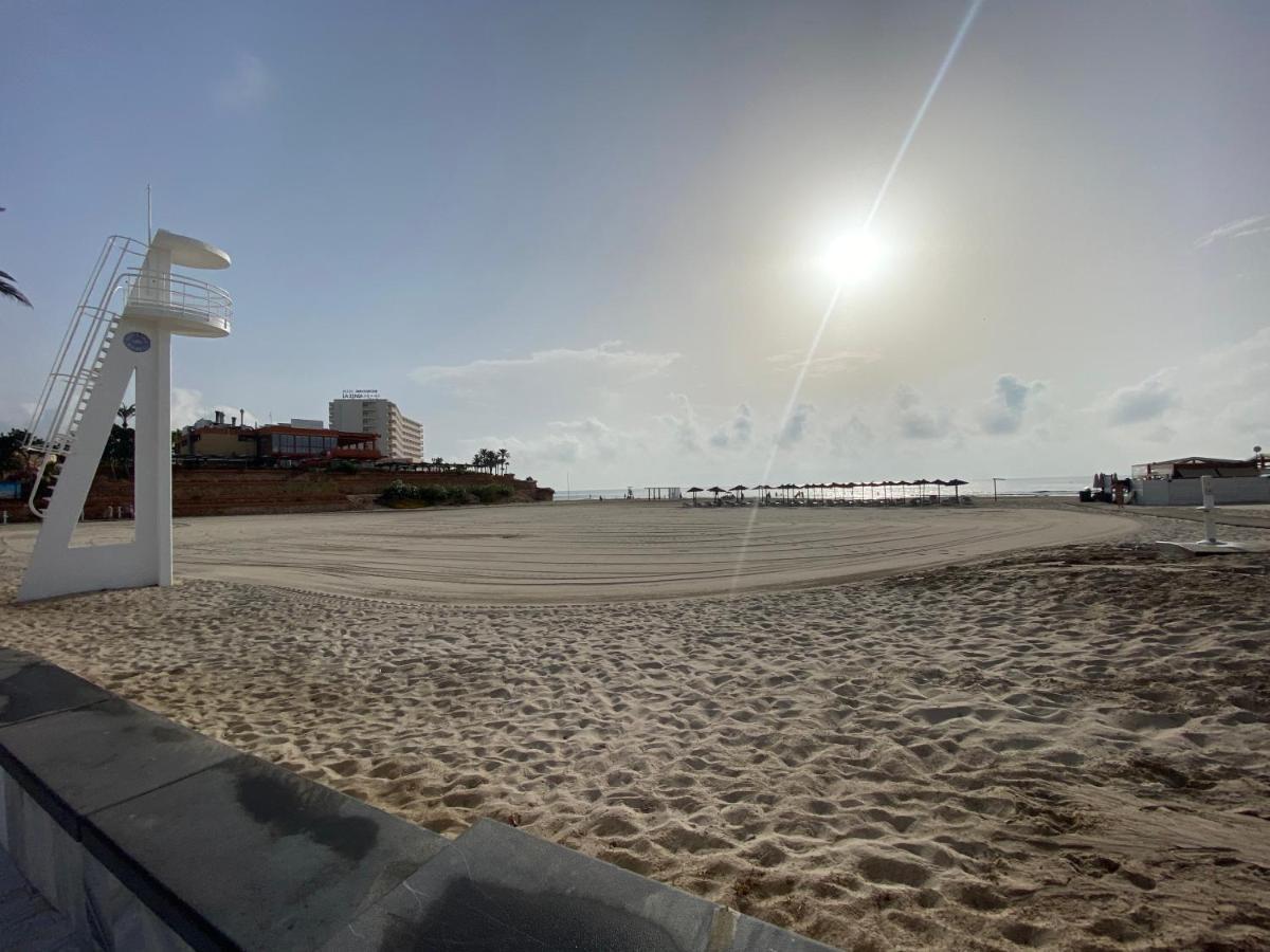 Orihuela Costa 3 Bdr Condo On La Zenia Beach With Patio المظهر الخارجي الصورة