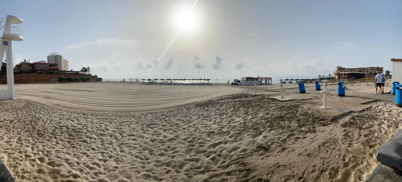 Orihuela Costa 3 Bdr Condo On La Zenia Beach With Patio المظهر الخارجي الصورة