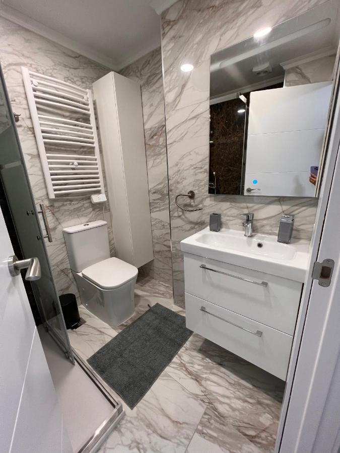 Orihuela Costa 3 Bdr Condo On La Zenia Beach With Patio المظهر الخارجي الصورة
